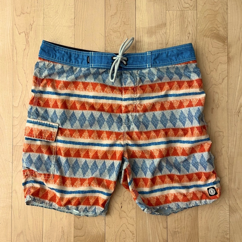 Men’s Element Swim Trunks Board Shorts Size 32